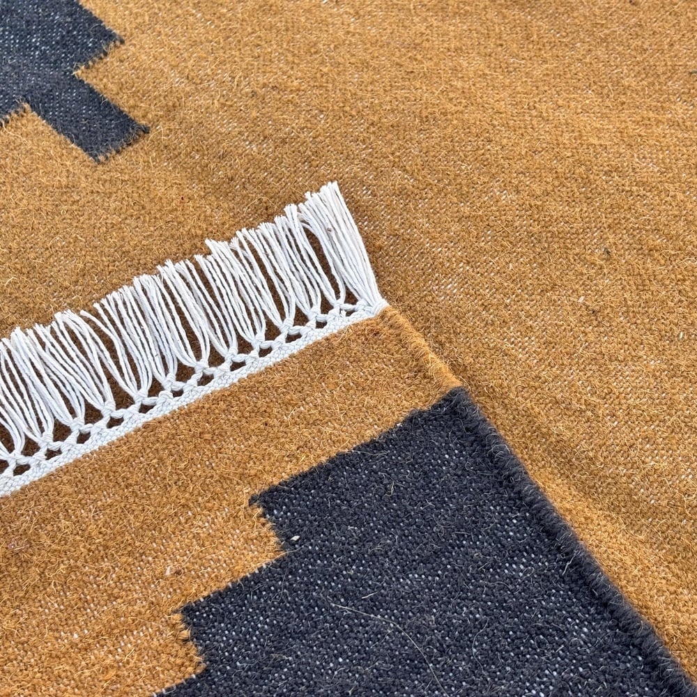 Handmade Multicolor Wool Vintage Dhurrie For Home